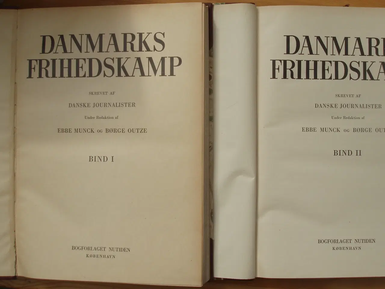 Billede 1 - Danmarks Frihedskamp bind 1+2