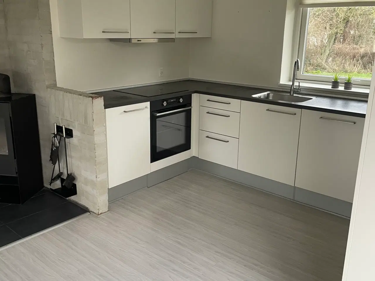 Billede 3 - Komplet HTH-køkken inkl. hårde hvidevarer