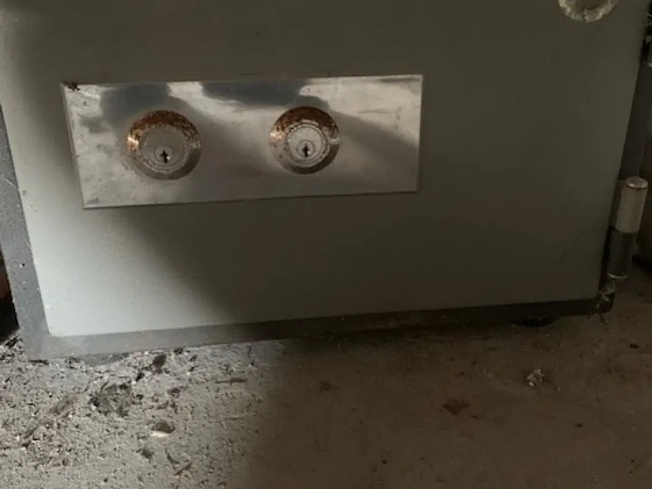 Billede 1 - Pengeskab