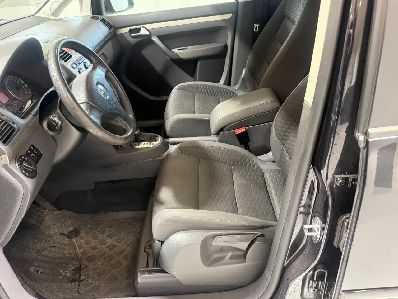 Billede 8 - VW Touran 1,9 TDi 105 Highline DSG 7prs