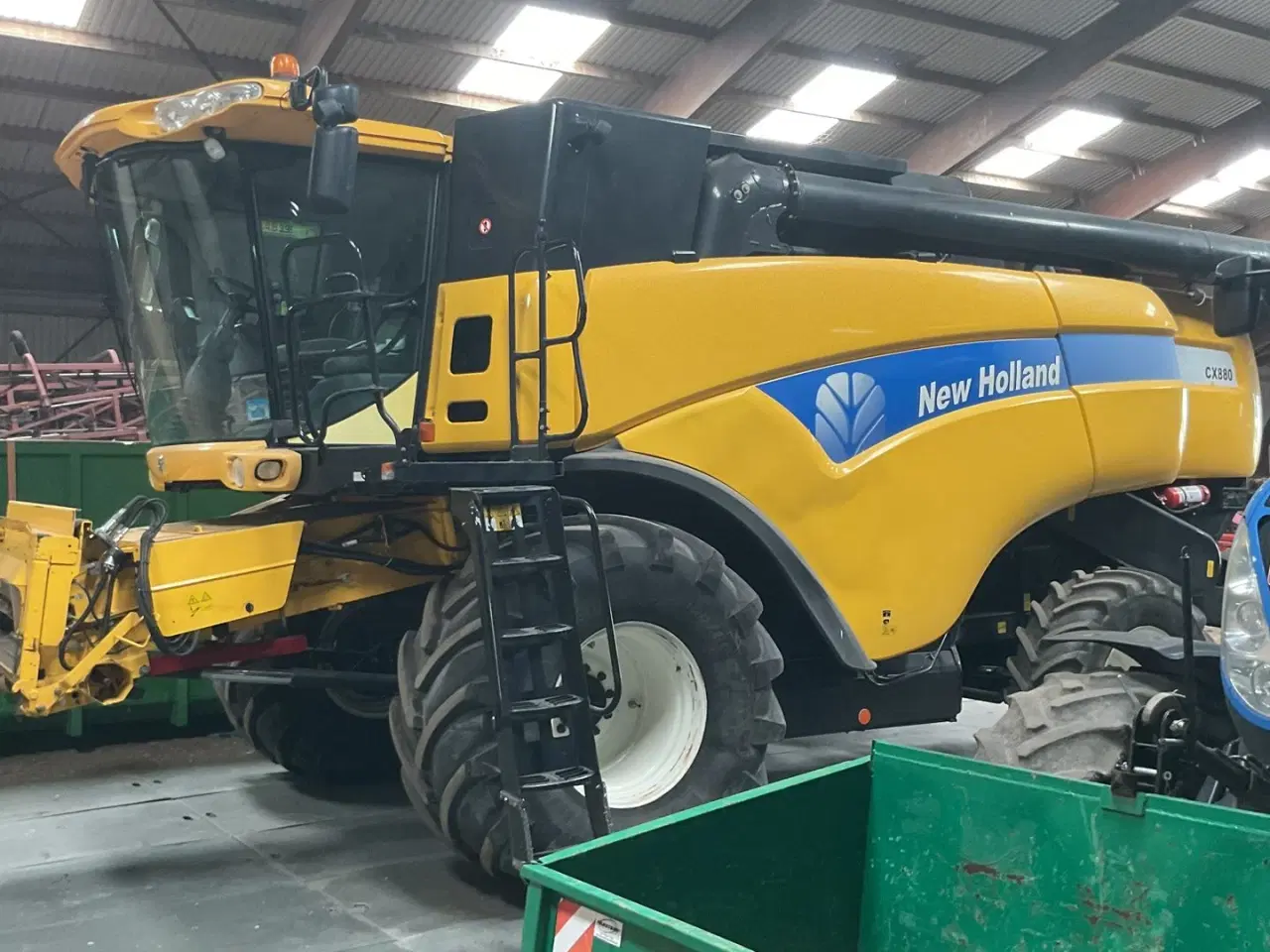 Billede 9 - New Holland CX880 med skærebordsvogn