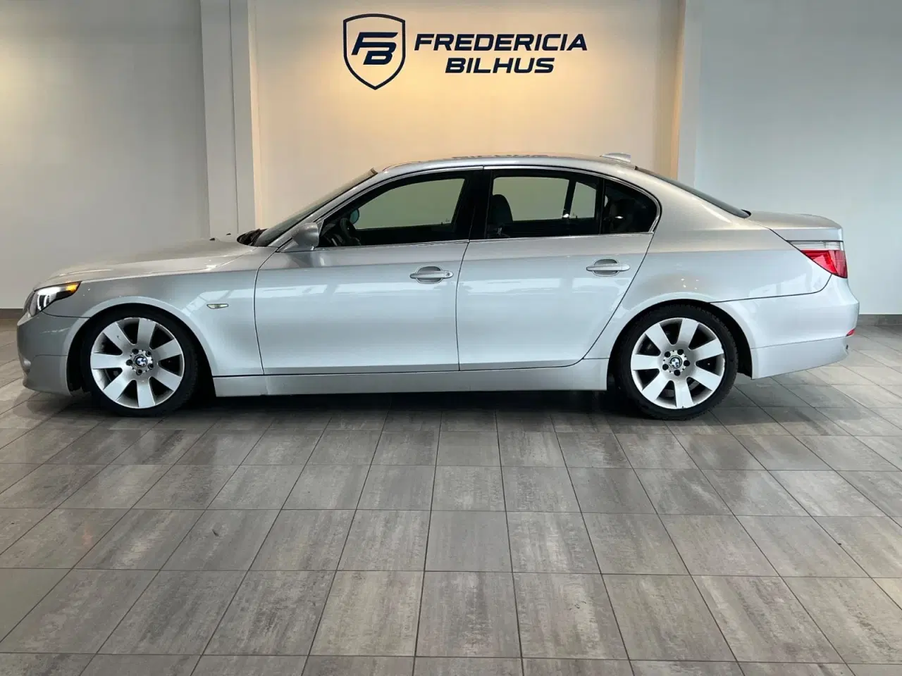 Billede 3 - BMW 520i 2,2 