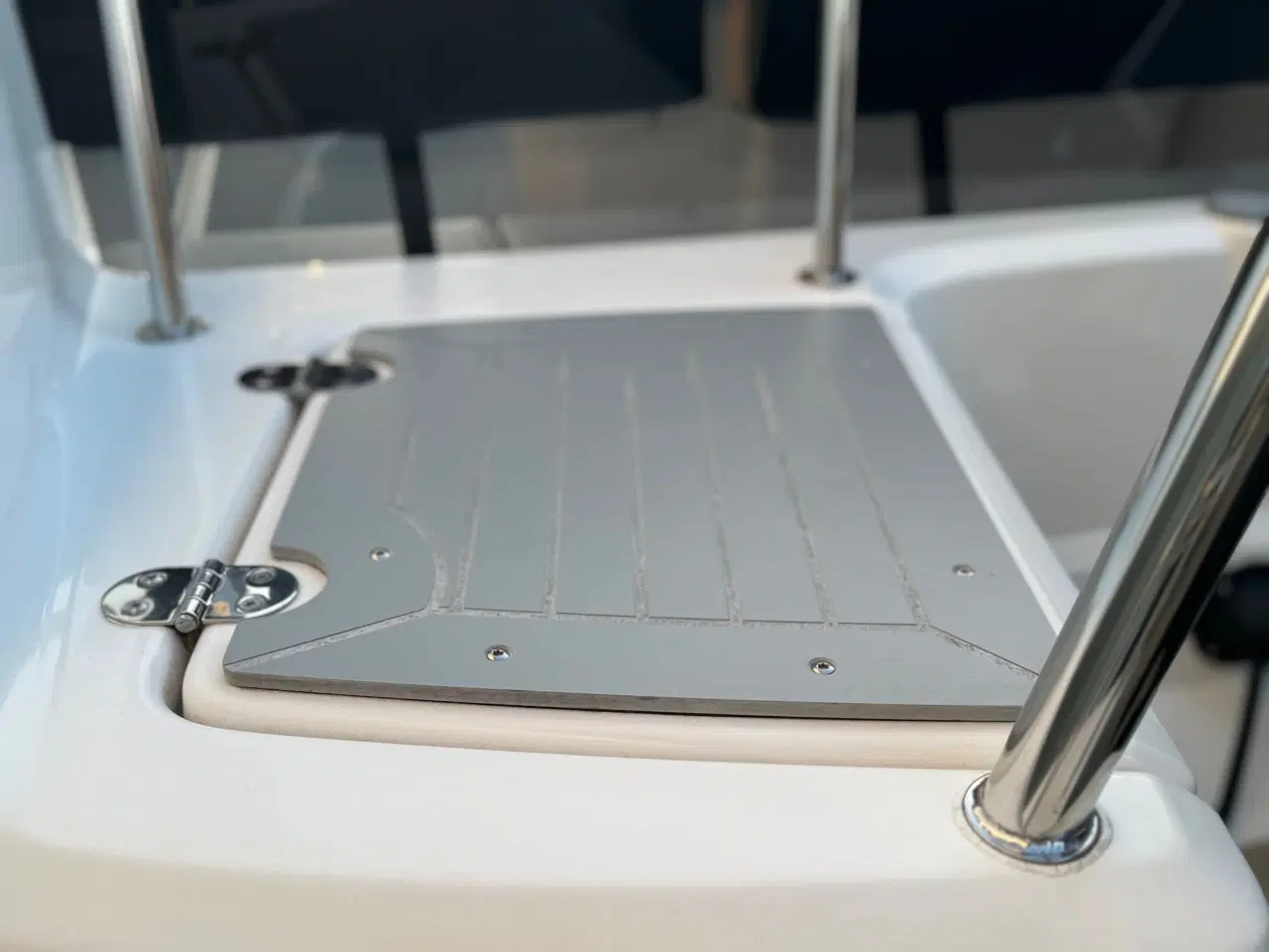 Billede 9 - 548 Sport med F100 Mercury-EFI 4 takt 2,1L og 1000 kg Brenderup bådtrailer