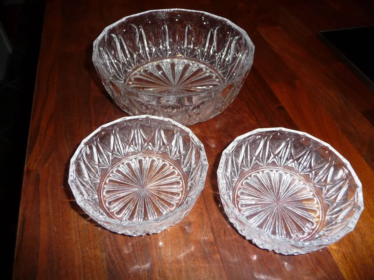 Billede 1 - 3 glas skåle, 2 størelser