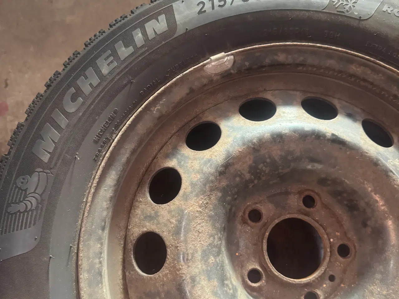 Billede 1 - 4 stk. stålfælge med Michelin alpin 6, vinterdæk