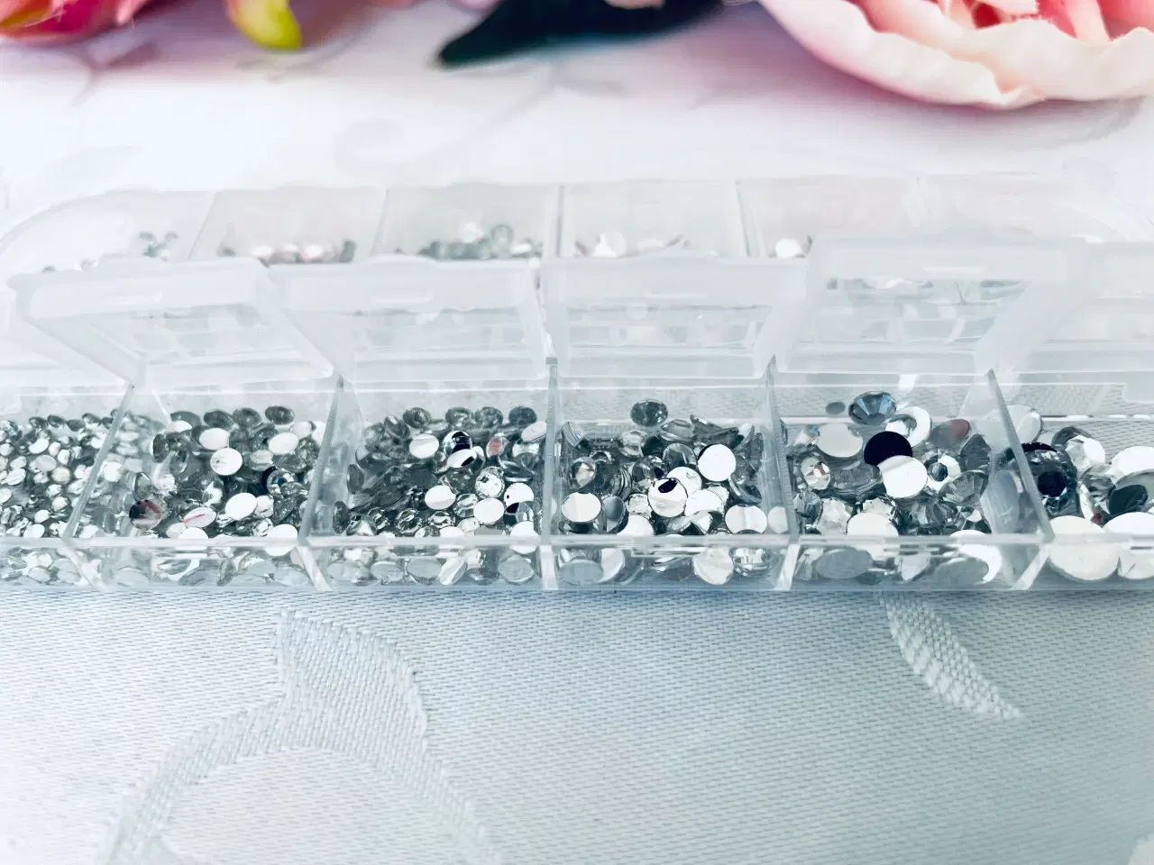 Billede 9 - Rhinsten + opbevarings æske 