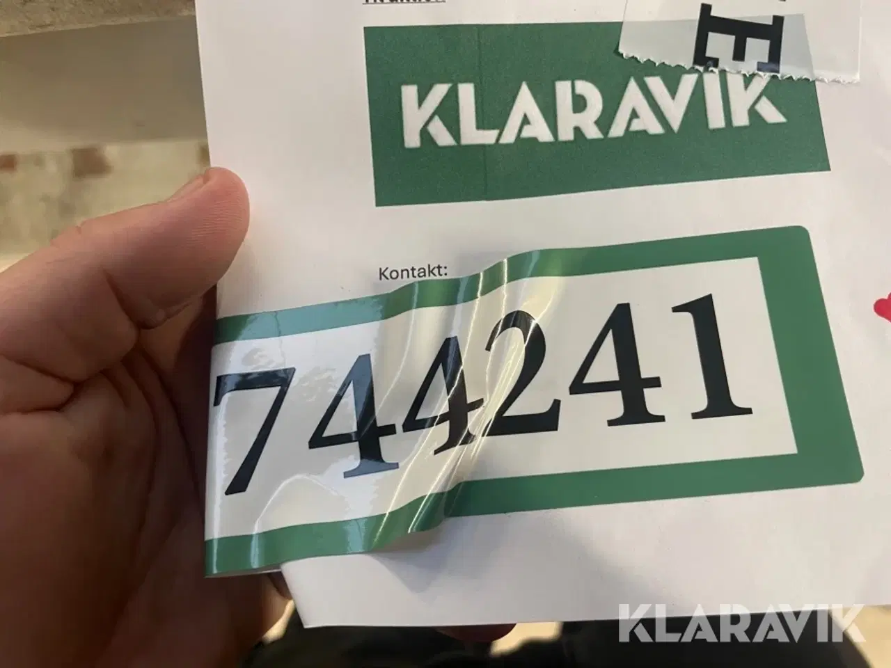 Billede 12 - Arbejdsbord på hjul med skruestik