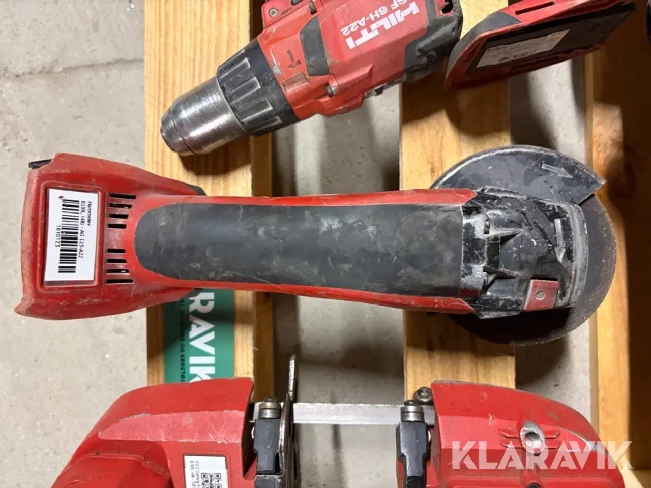 Billede 4 - Værktøj Hilti 7 maskiner med 4 batterier og 1 oplader
