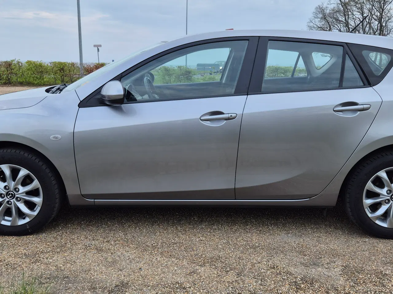Billede 3 - Mazda 3 benzin, lav km