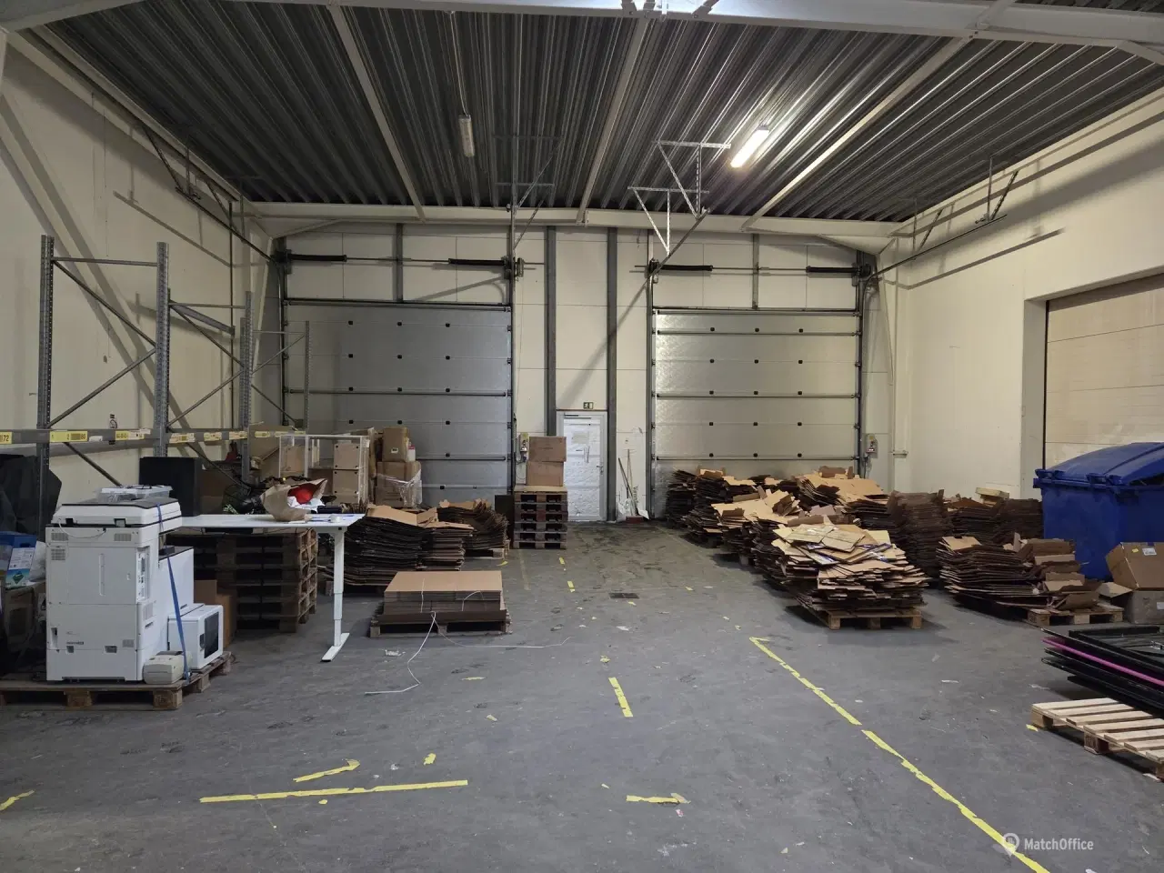 Billede 2 - Lager med kontor udlejes