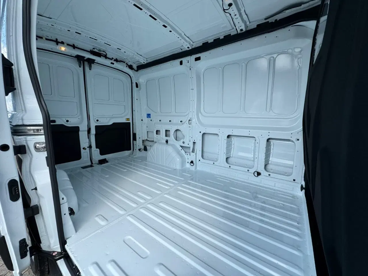 Billede 15 - Ford Transit 350 L2 Van 2,0 EcoBlue Trend H2 FWD