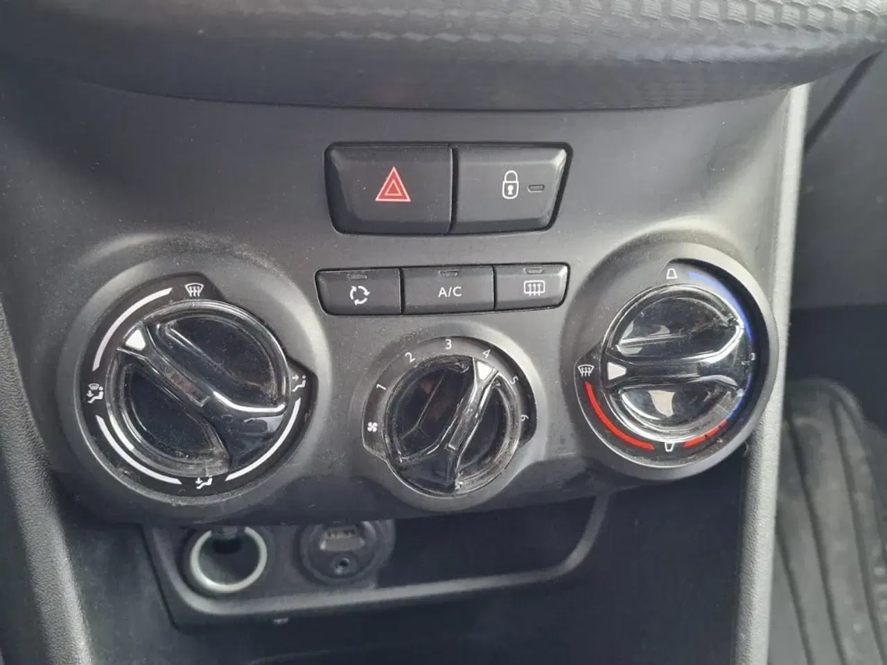 Billede 5 - Peugeot 2008 1,2 e-VTi 82 Style ESG