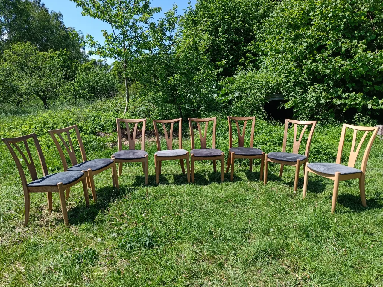 Billede 1 - Diverse stole i plastik, metal og træ 