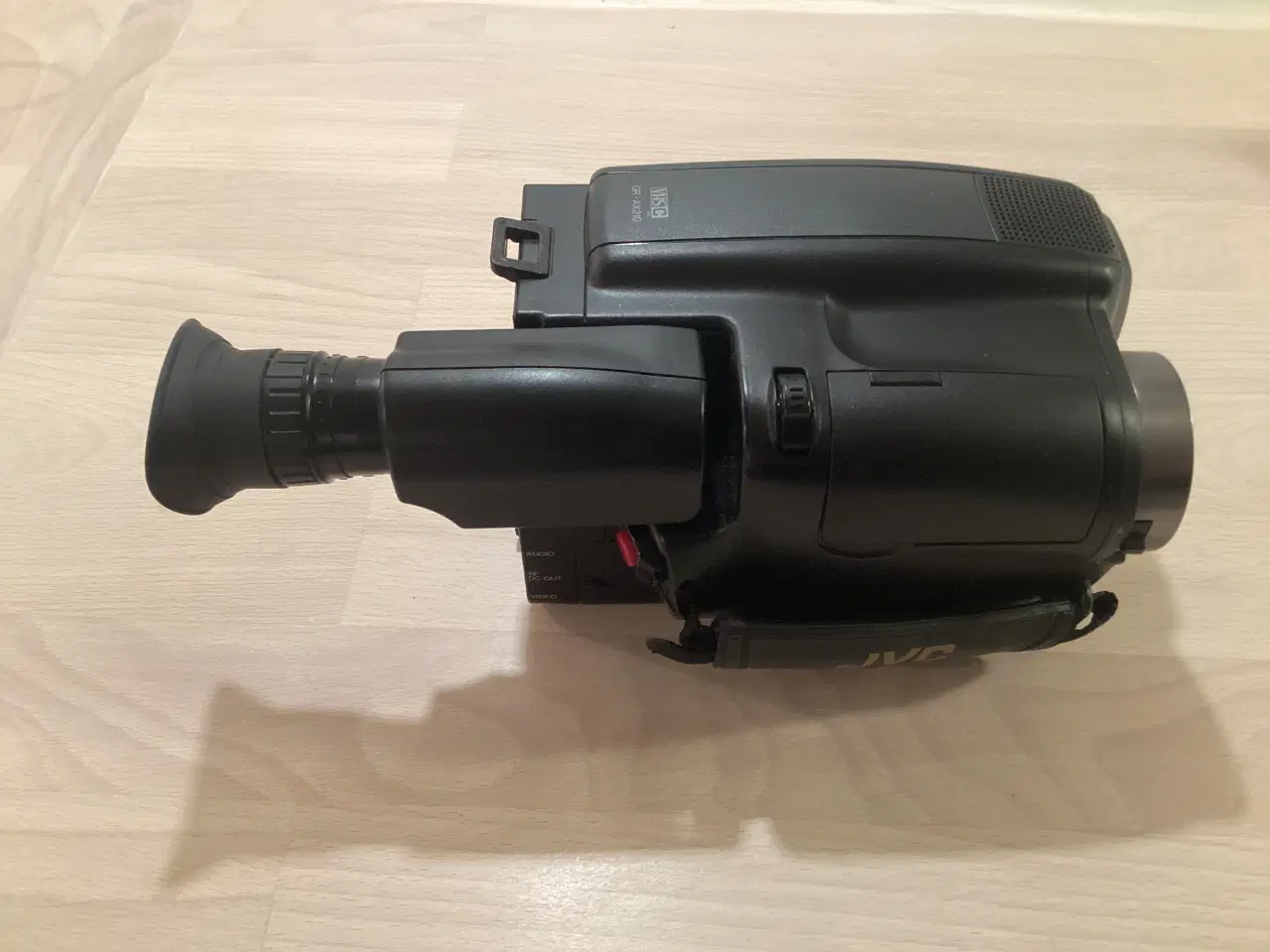 Billede 4 - Har du brug for at afspille VHS-C bånd, så,se her