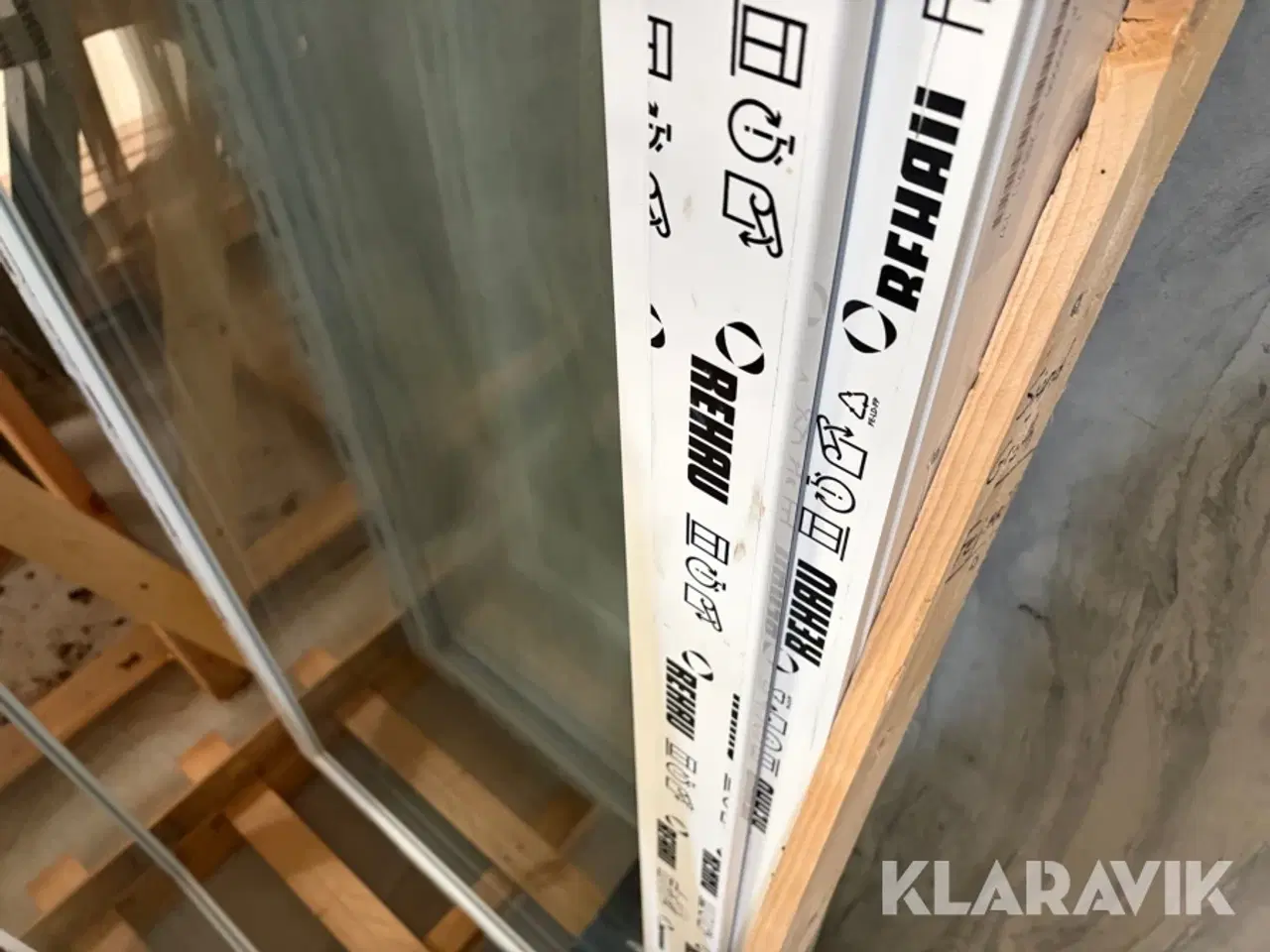 Billede 11 - Vinduer - 2 styk - plast