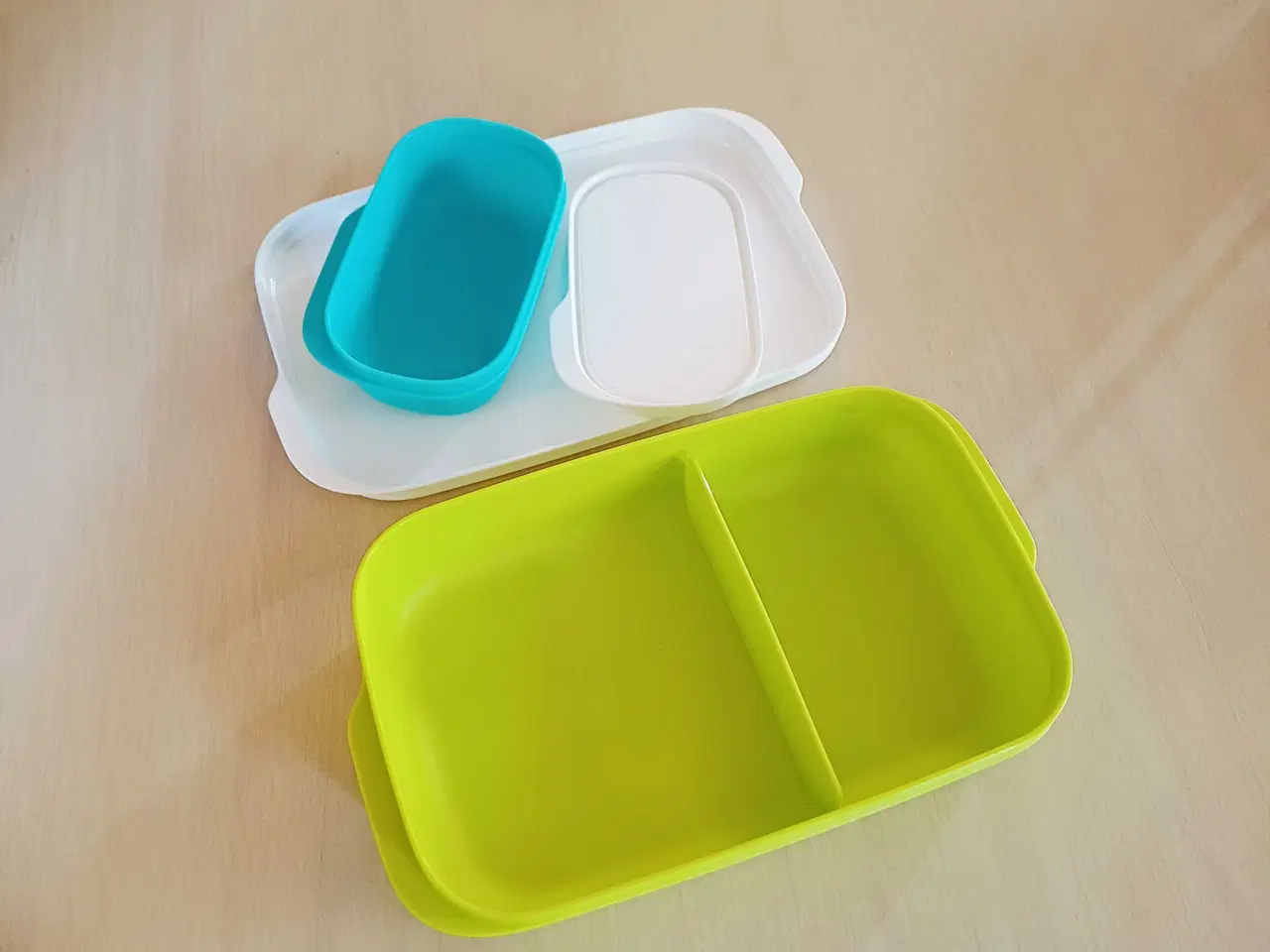 Billede 2 - Tupperware madkasse