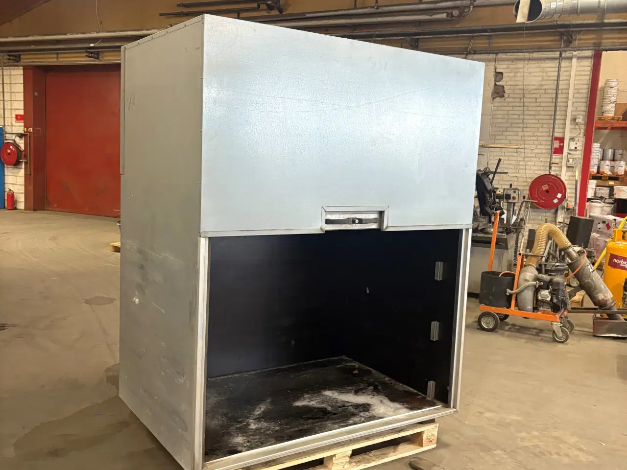 Billede 4 - Transport/værktøjsskab til lad montering