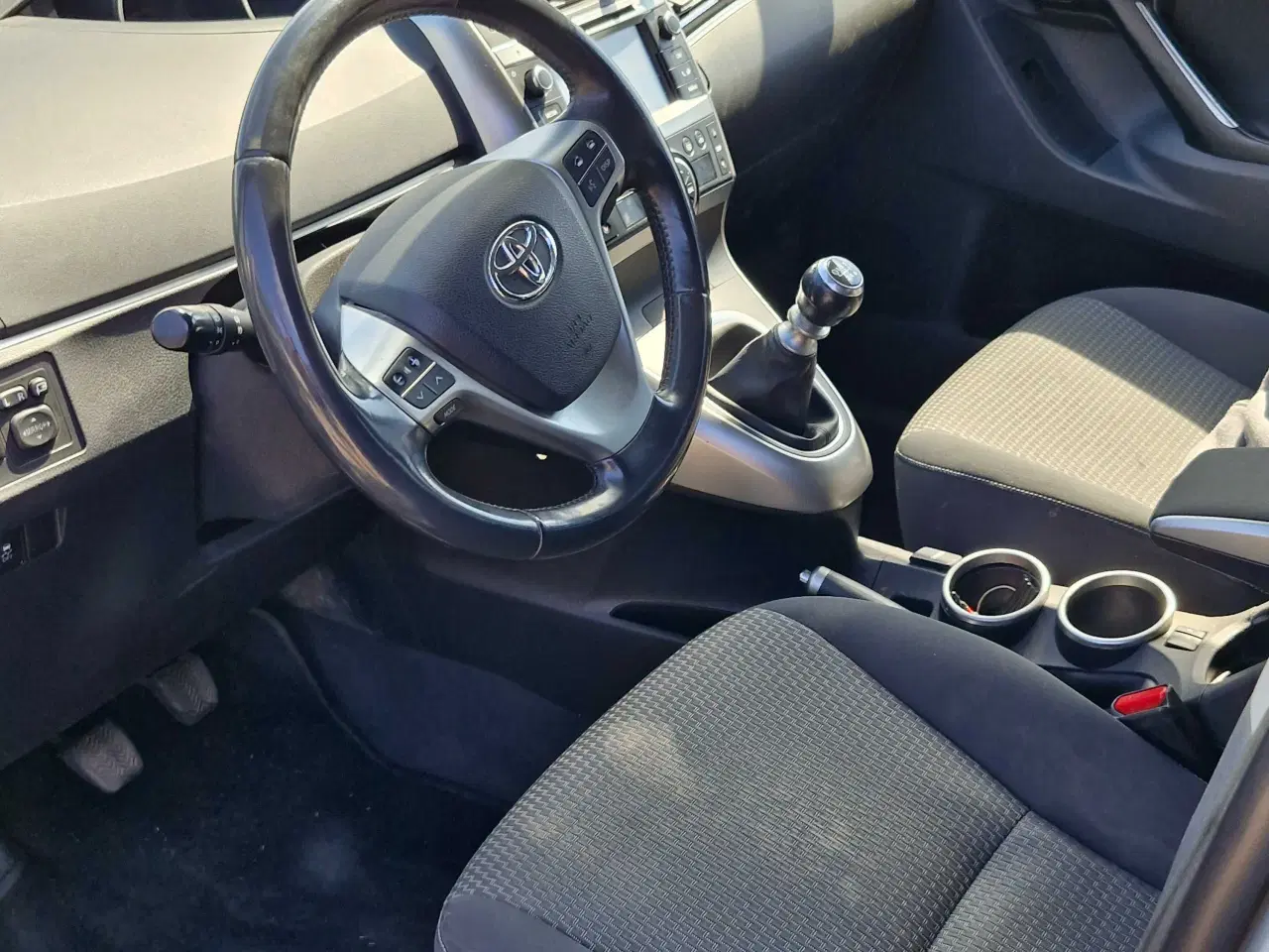 Billede 2 - Toyota verso sportsvan 