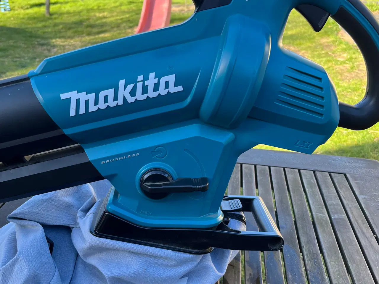 Billede 3 - Makita løvblæser
