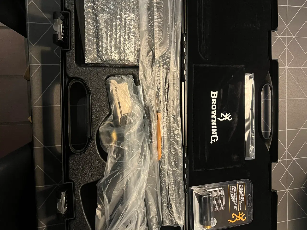 Billede 2 - Browning B525 composite adj 12/76