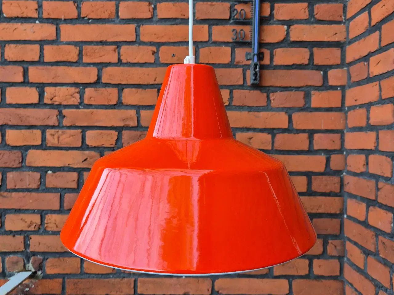 Billede 1 - Emaljeret værkstedspendel - med afslag 