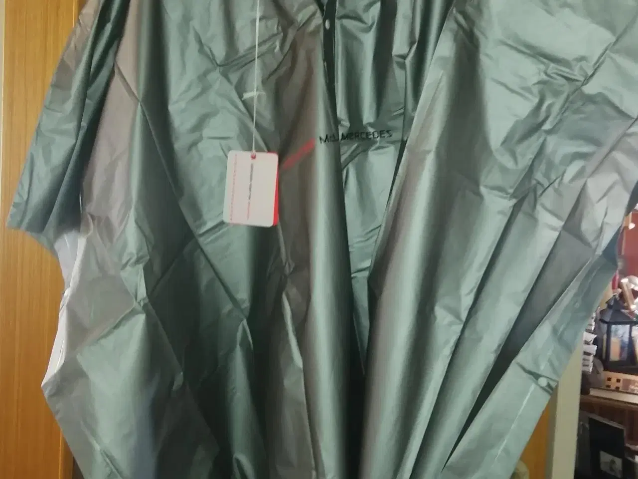 Billede 1 - NY MCLAREN MERCEDES PONCHO 100% VANDTÆT