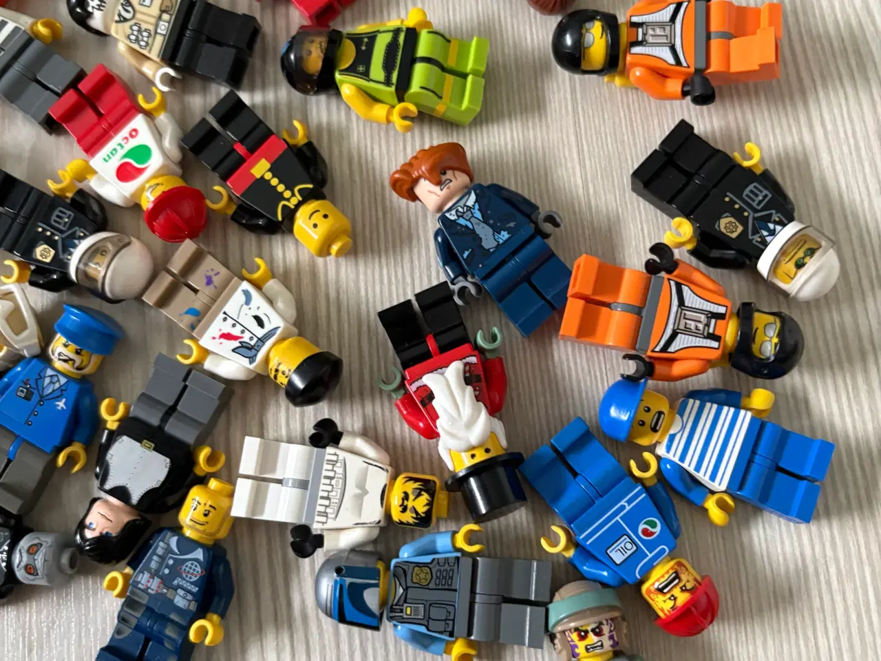 Billede 8 - Lego figurer 