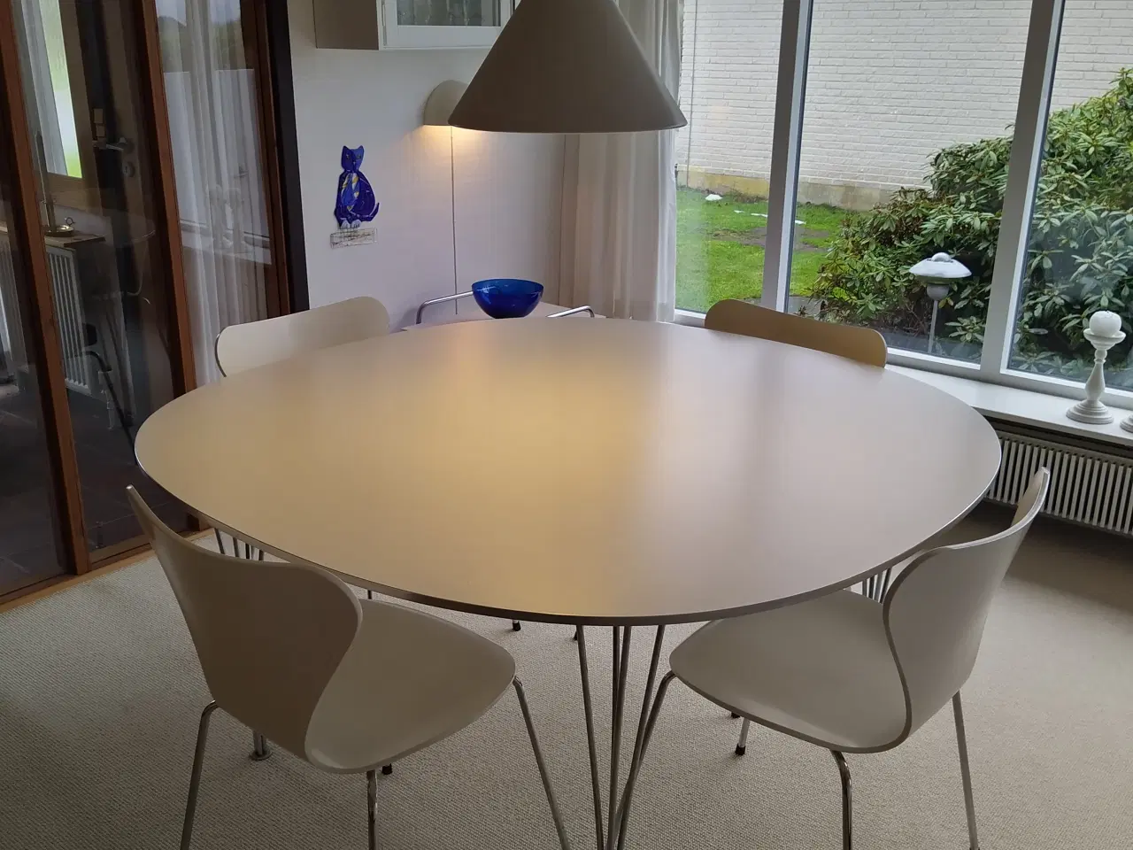 Billede 1 - Dejligt Piet Hein ellipse spisebord sælges