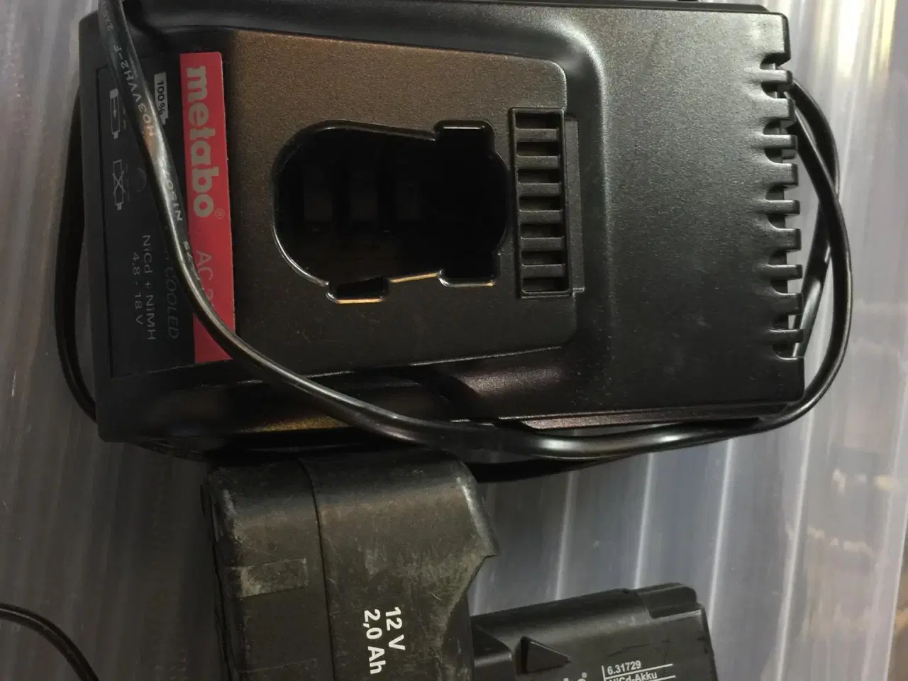 Billede 3 - Metabo AC30 lader + 12 batteri 2,0 Ah