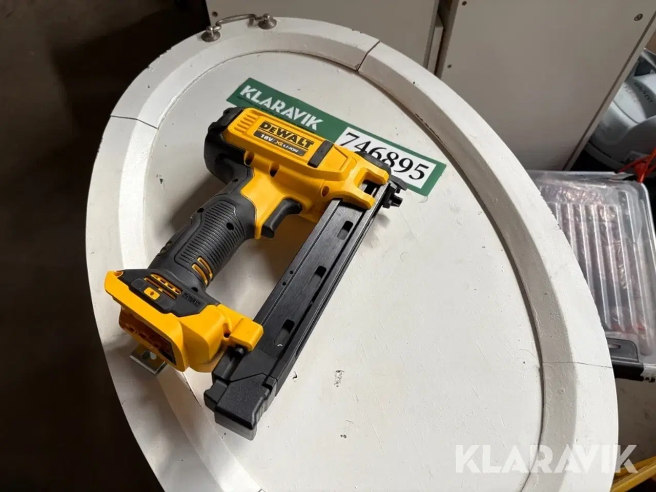 Billede 1 - Klammepistol Dewalt DCN701N-XJ 18V XR