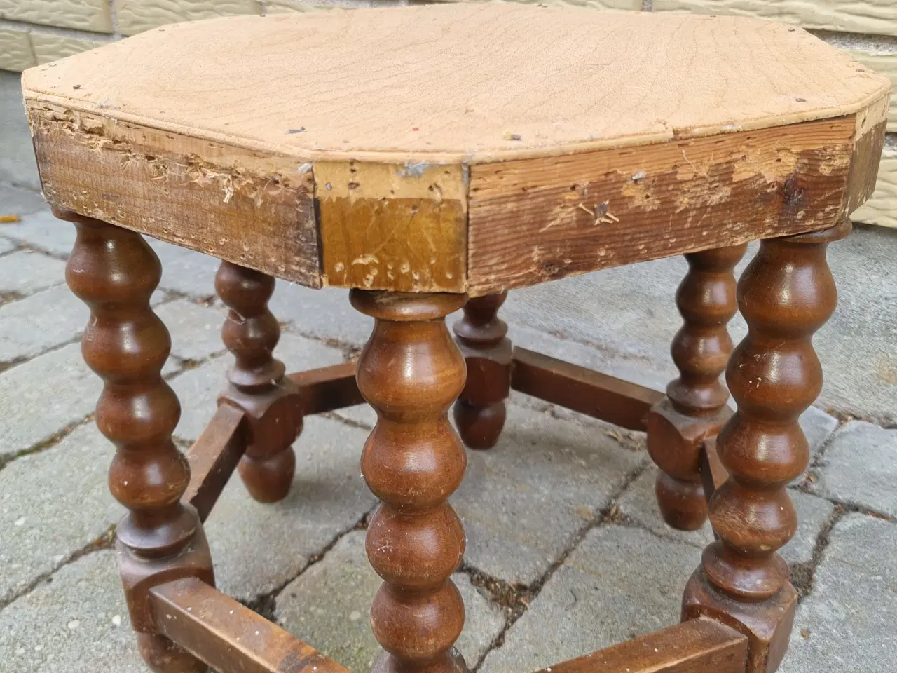 Billede 2 - Skammel. til montering, GRATIS