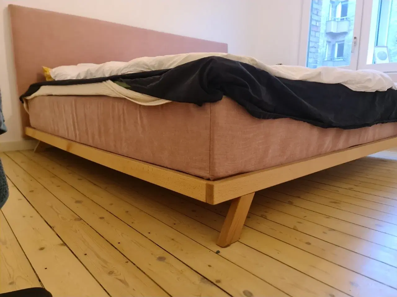 Billede 3 - Dobbeltseng, Futon + Emma, b: 200 l: 200