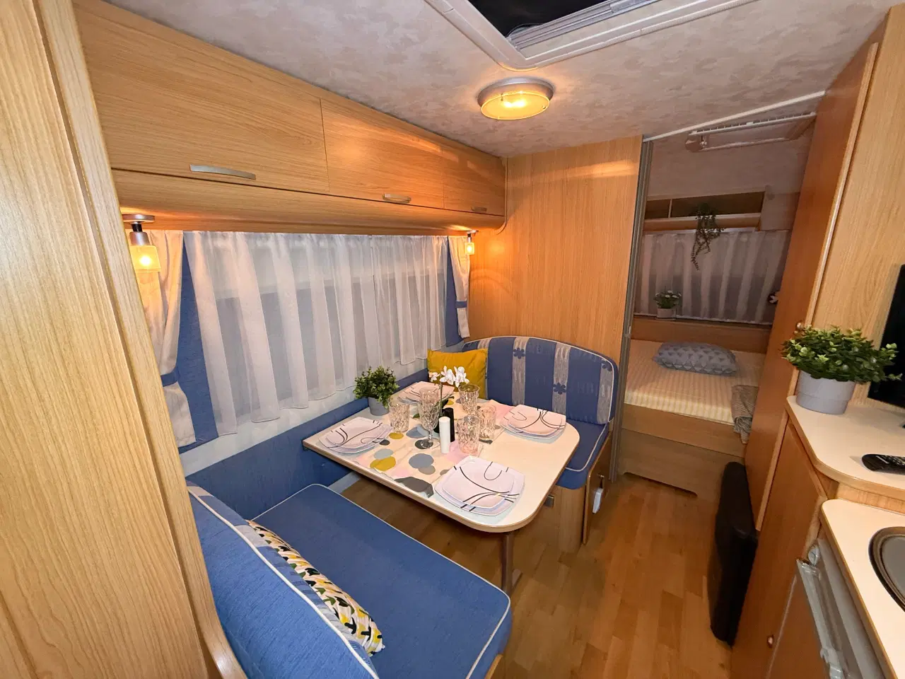 Billede 11 - 2008 Adria Altea 542PK /Med Fortelt Isabella Forum