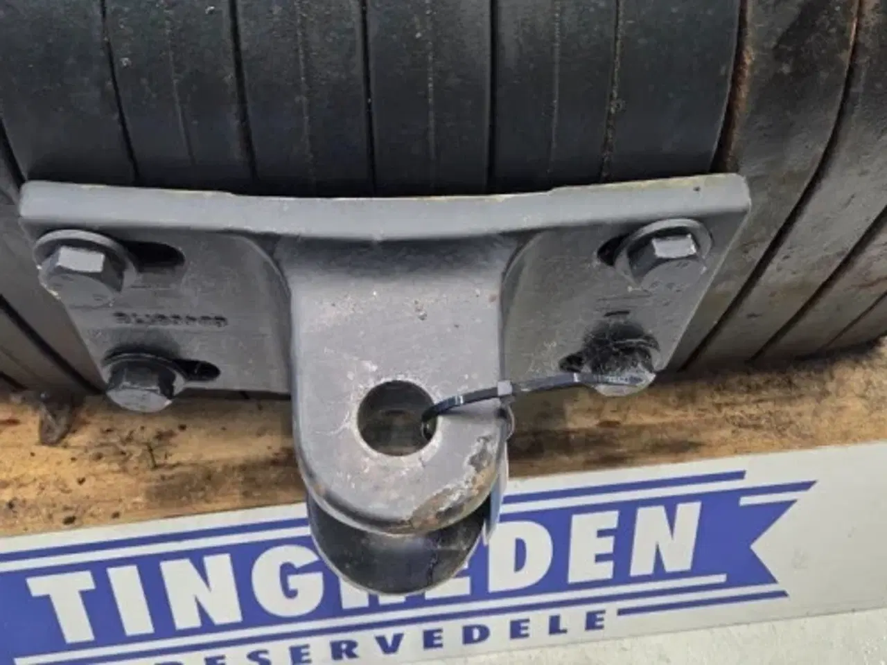 Billede 12 - New Holland T8 Frontvægt Kit 719665006