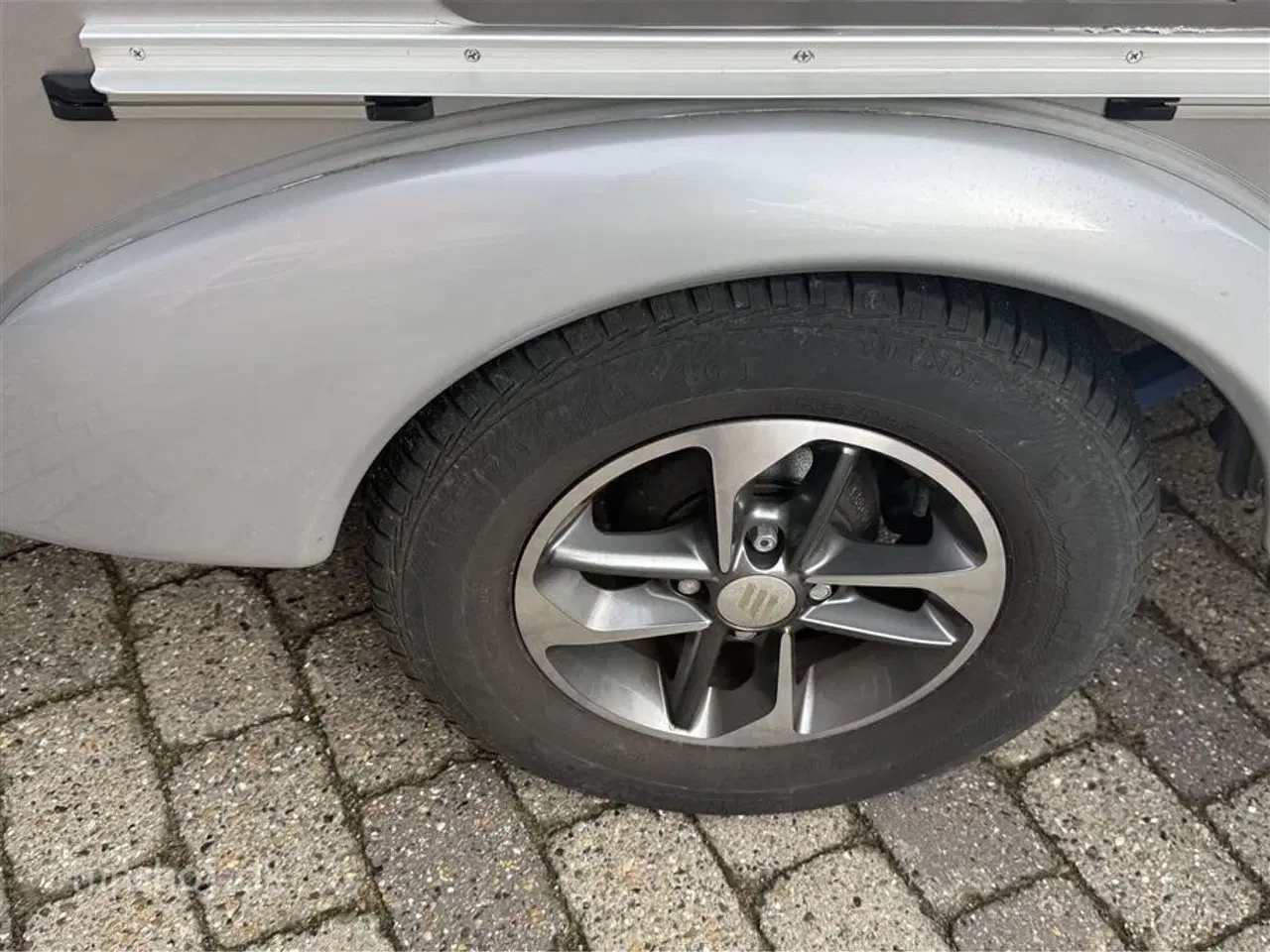 Billede 11 - 2022 - Eriba Touring Familia 320 Rigtig fin og let Rejsevogn som kan trækkes af de fleste biler fra Hinshøj Caravan A/S