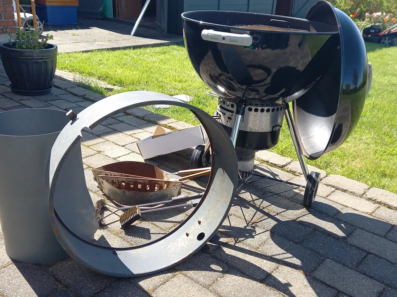 Billede 2 - Weber kul grill sælges