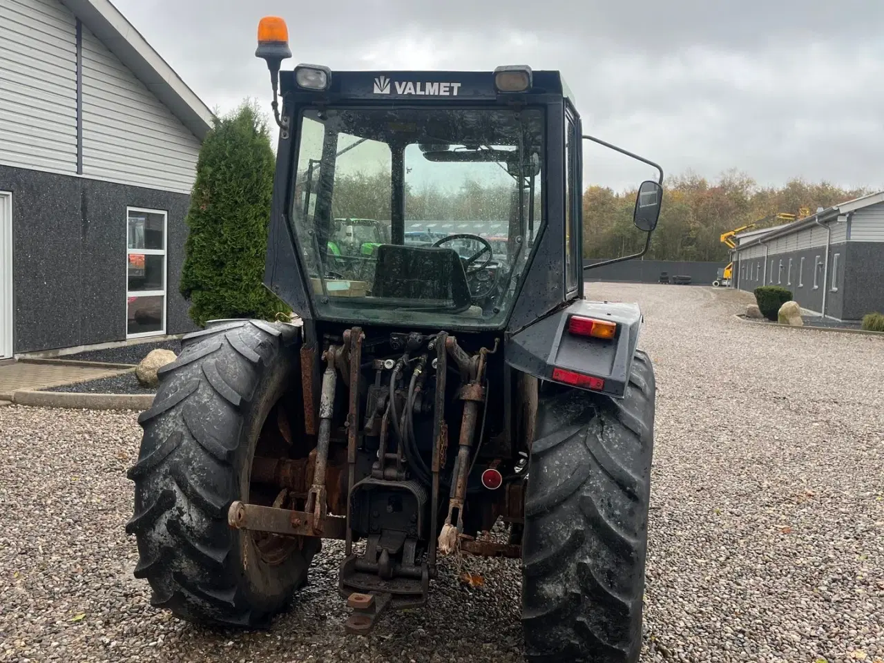 Billede 12 - Valmet 455 Med en slags frontlift