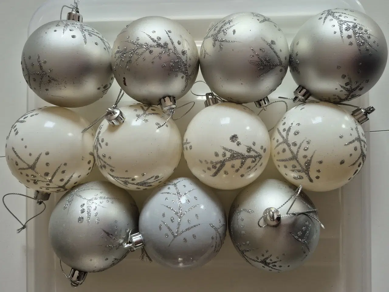 Billede 4 - Stor Samling Julekugler - Sælges Sætvis (Plast/Bru