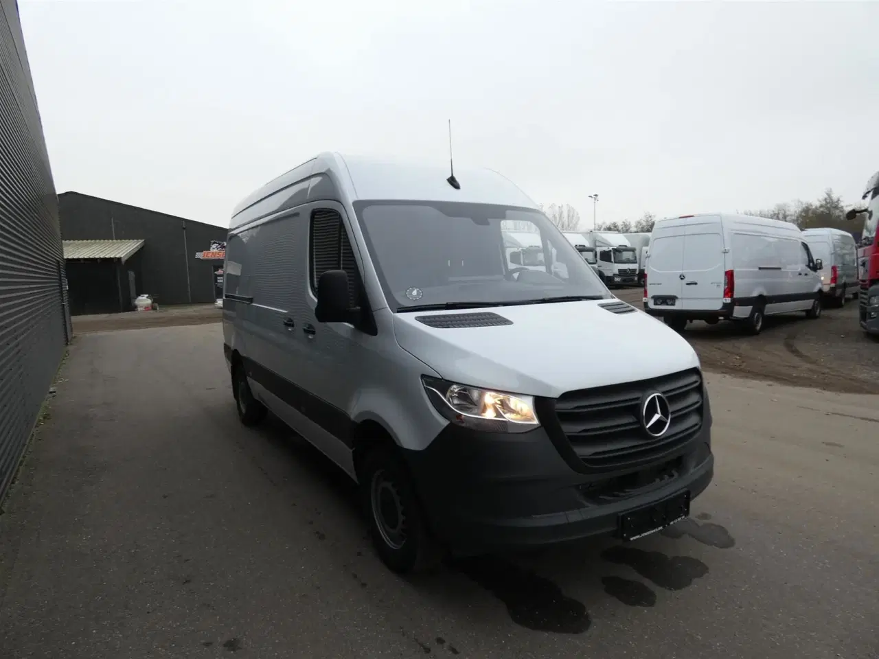 Billede 4 - Mercedes-Benz Sprinter 317 2,0 CDI A2 H2 RWD 9G-Tronic 170HK Van Aut.