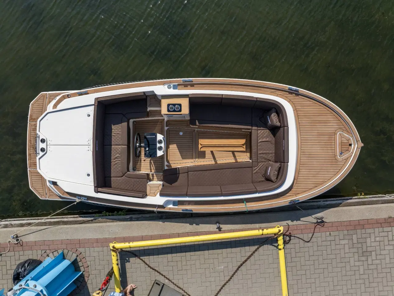 Billede 63 - Corsiva 800 Tender - 40 HK Yamaha/Udstyr