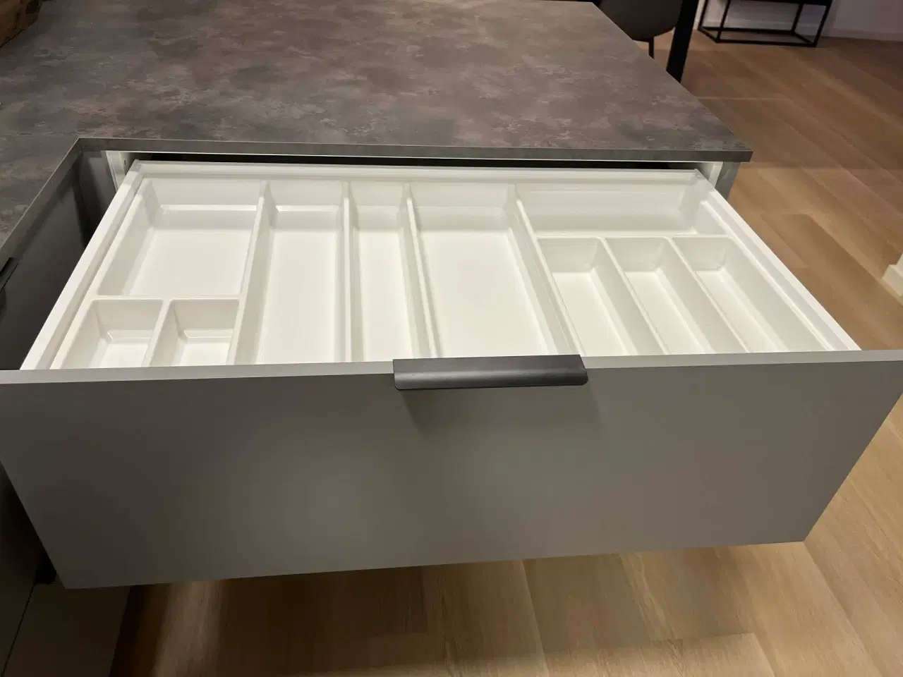 Billede 2 - Helt ny bestikindsats fra Svane Køkkenet (100x55 c