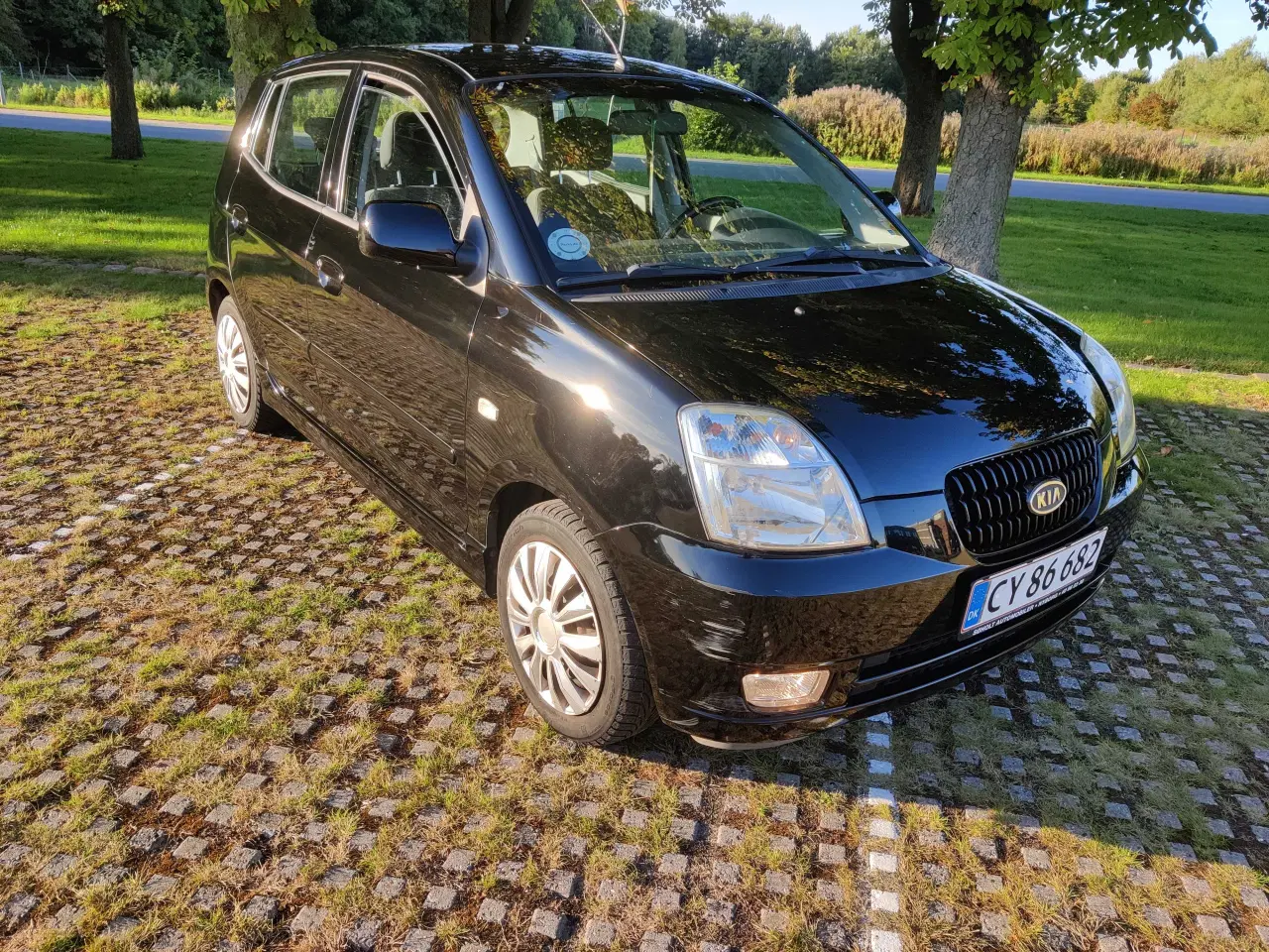 Billede 2 - Fin Kia Picanto 1.1 - Lav KM