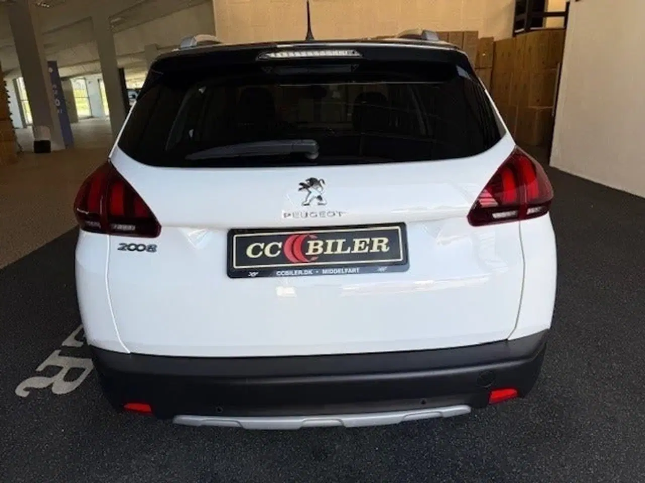 Billede 10 - Peugeot 2008 1,2 e-THP 110 Allure Sky