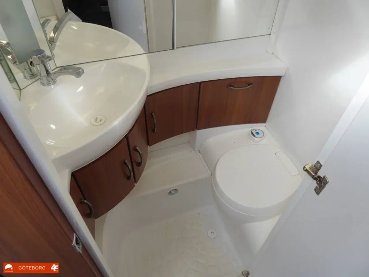 Billede 7 - Hobby 560 LU Excellent