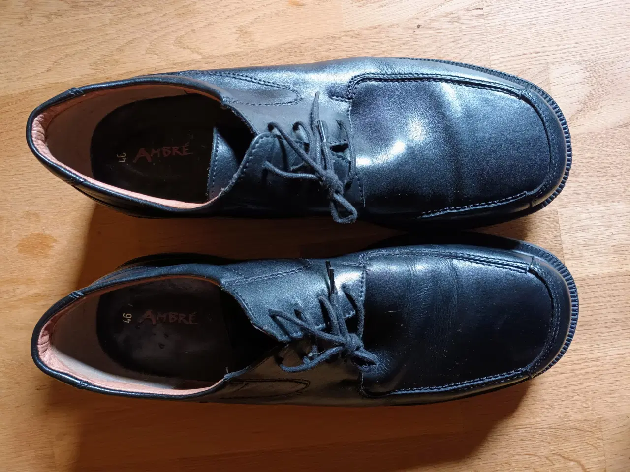 Billede 3 - Gode sorte læder sko