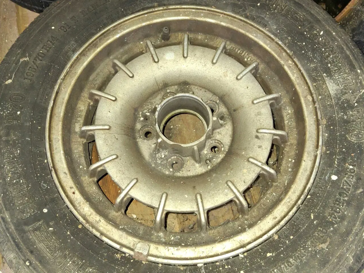 Billede 7 - Diverse reservedele mercedes 123 cupe