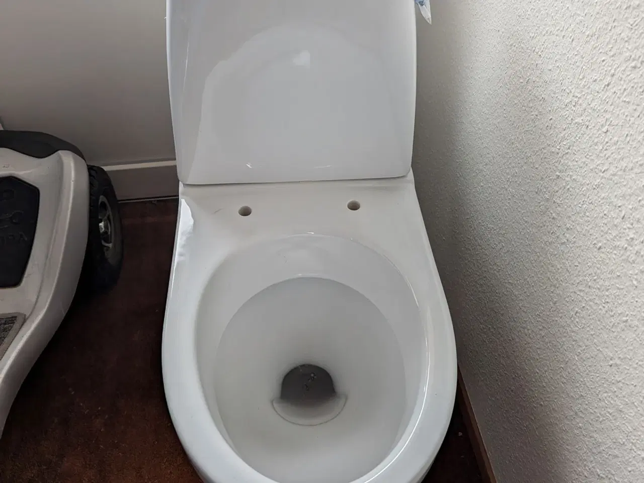 Billede 1 - IFÔ Toilet helt nyt