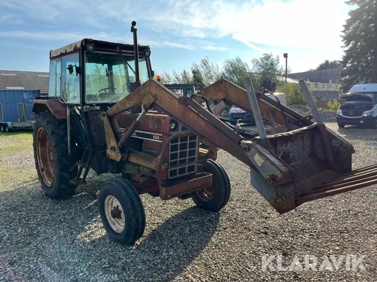 Billede 2 - Traktor International 684 med frontlæsser