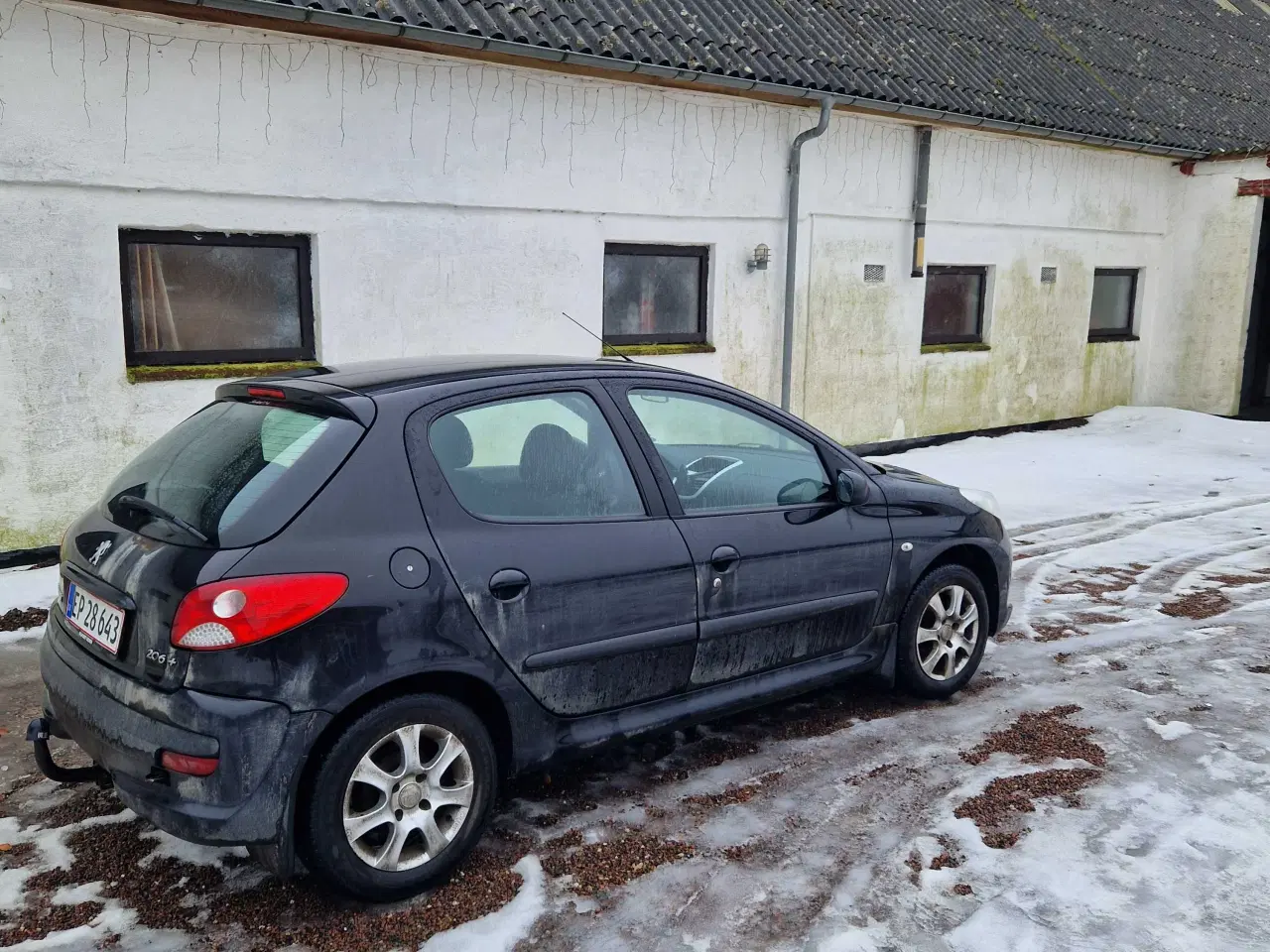 Billede 2 - 🟡 Peugeot 206+ – 1.4 benzin – 2011 – Nysynet – Ny