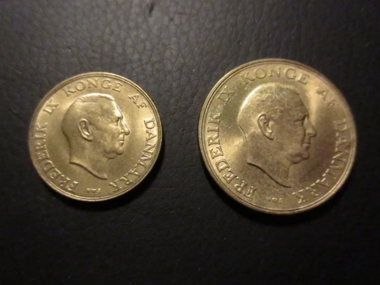 Billede 2 - 1 og 2 kroner 1947 unc